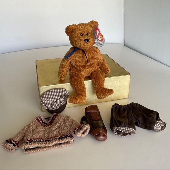 Vintage Ty Beanie Baby “Fuzz” the bear with RARE complete Unipak Golfers outfit - Picture 10 of 12
